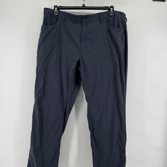 Orvis Chino Pants Mens 42x30 Navy Blue Straight Leg 5-Pocket Outdoor Utility - Picture 2 of 10